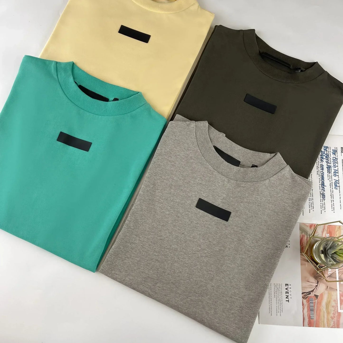 24ss Luxury Design Men's Round Neck Sweaters Couple High Street Solid Color Thickened Warm High Street Round Neck Pullover